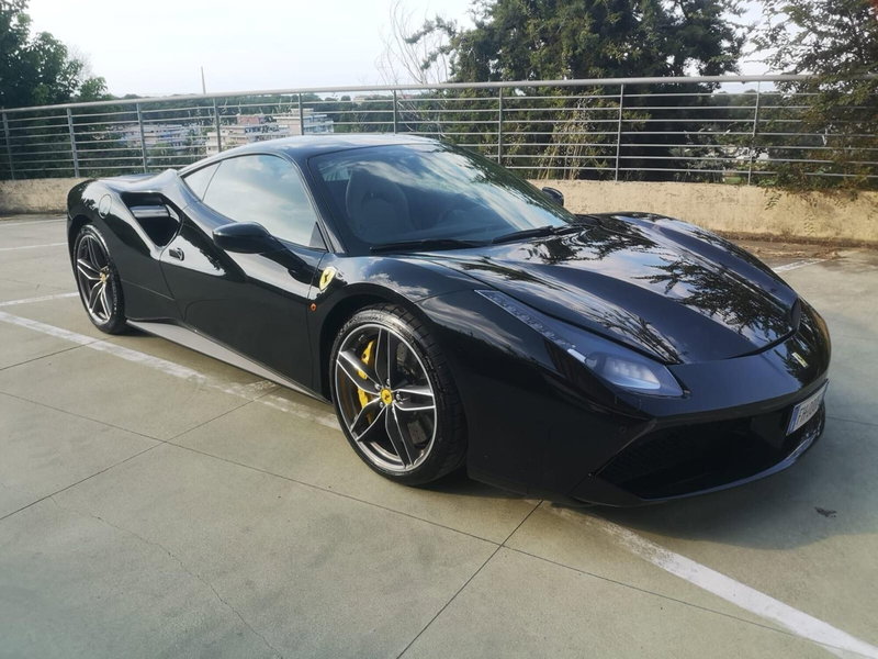 Ferrari 488 Coupé usata a Perugia