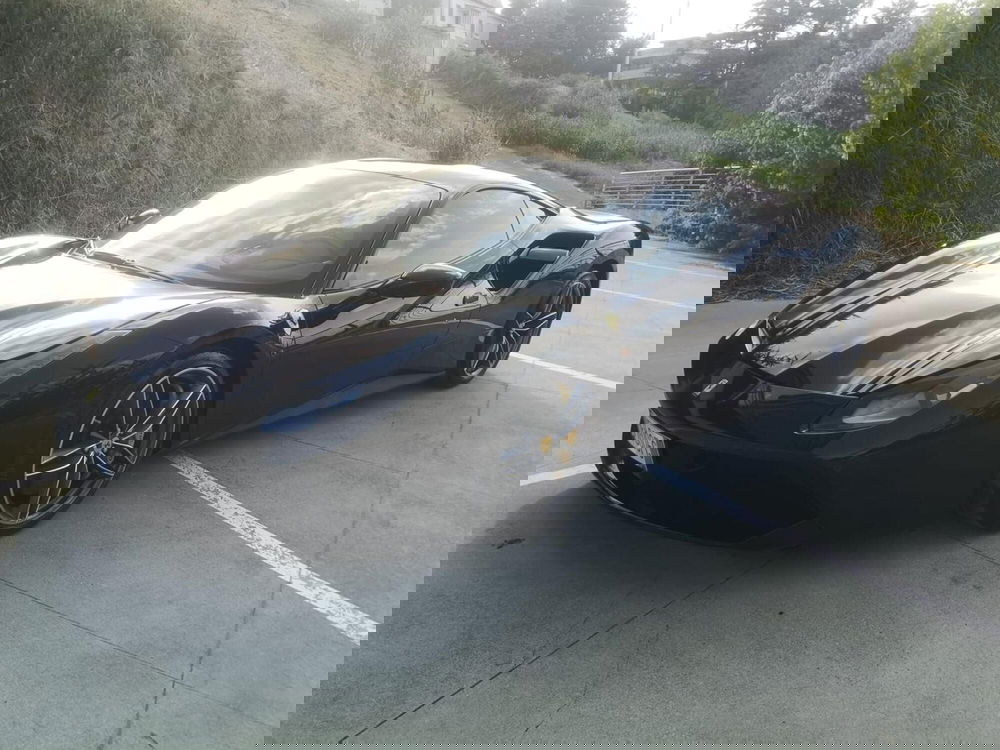 Ferrari 488 Coupé usata a Perugia (2)