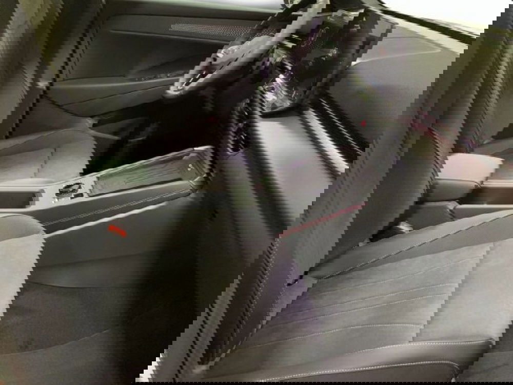 Volkswagen T-Roc nuova a Vicenza (6)