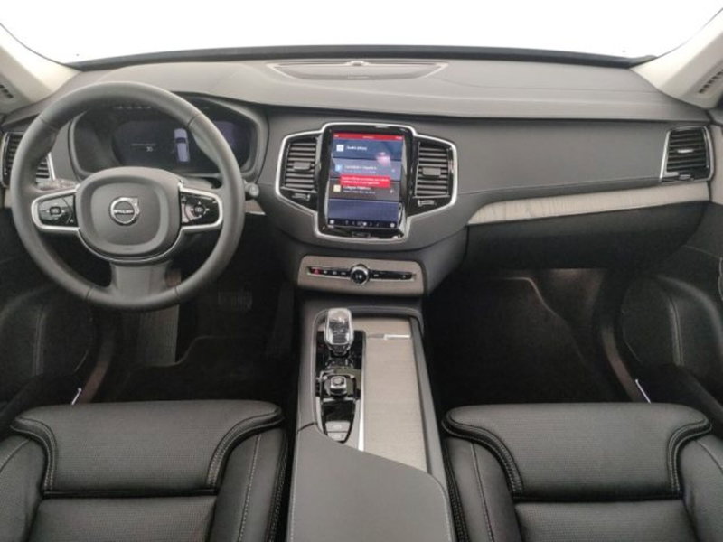 Volvo XC90 nuova a Modena (13)