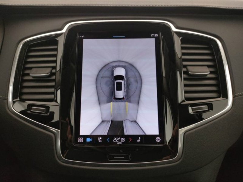 Volvo XC90 nuova a Modena (15)