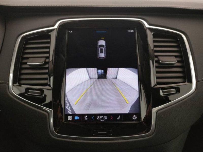 Volvo XC90 nuova a Modena (16)