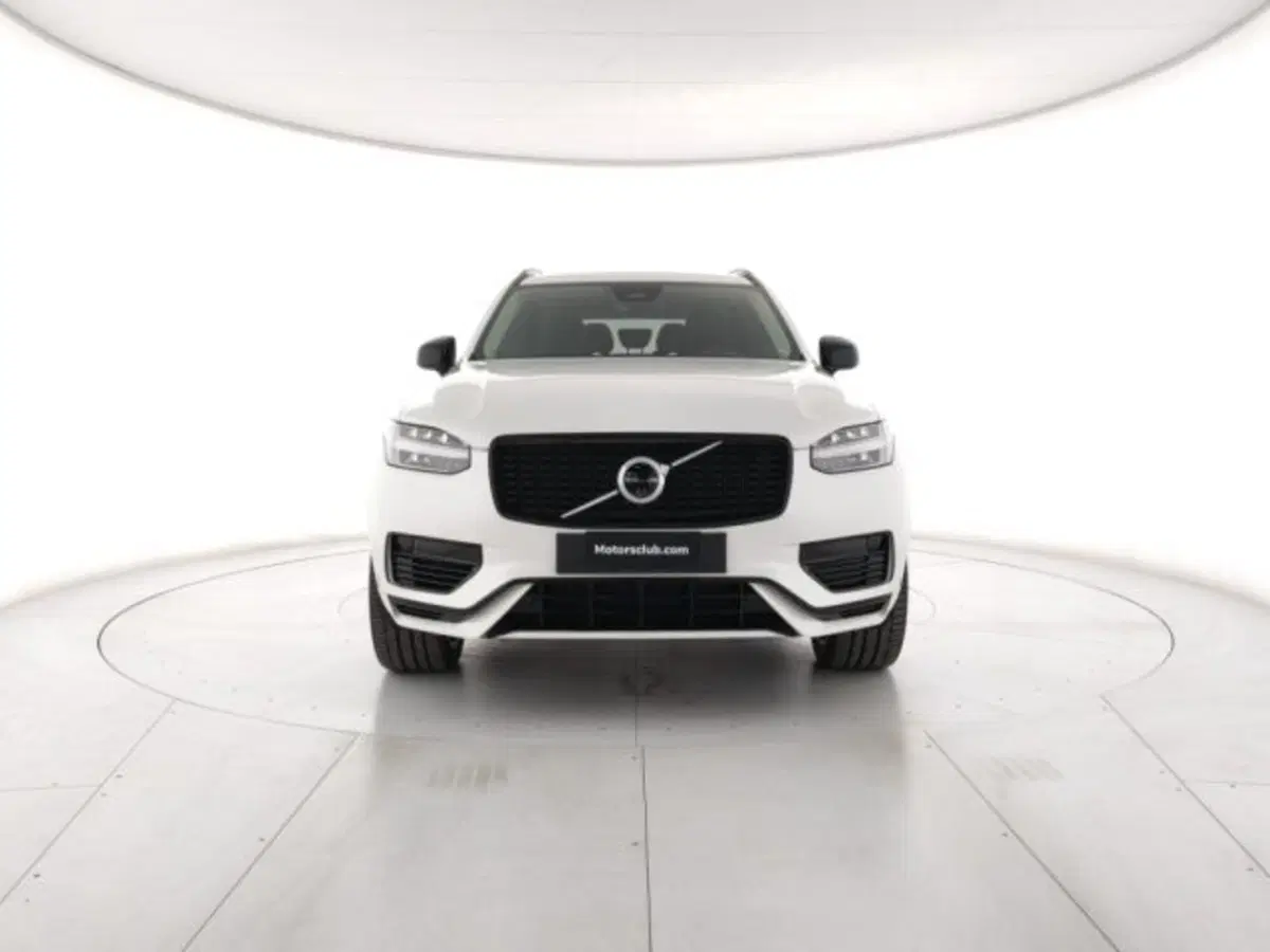 Volvo XC90 nuova a Modena (7)
