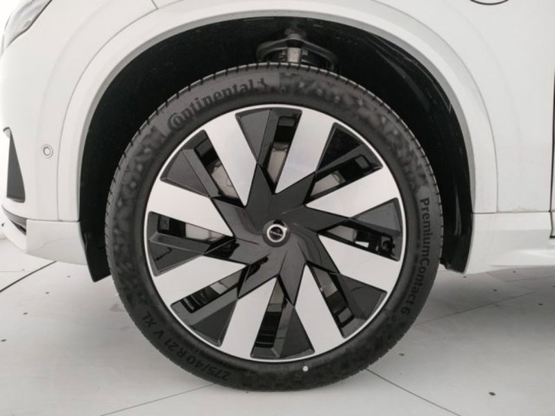Volvo XC90 nuova a Modena (8)