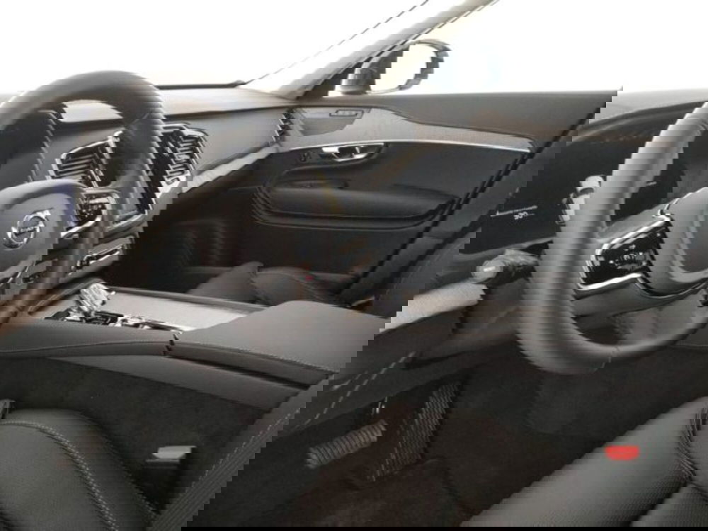 Volvo XC90 nuova a Modena (9)