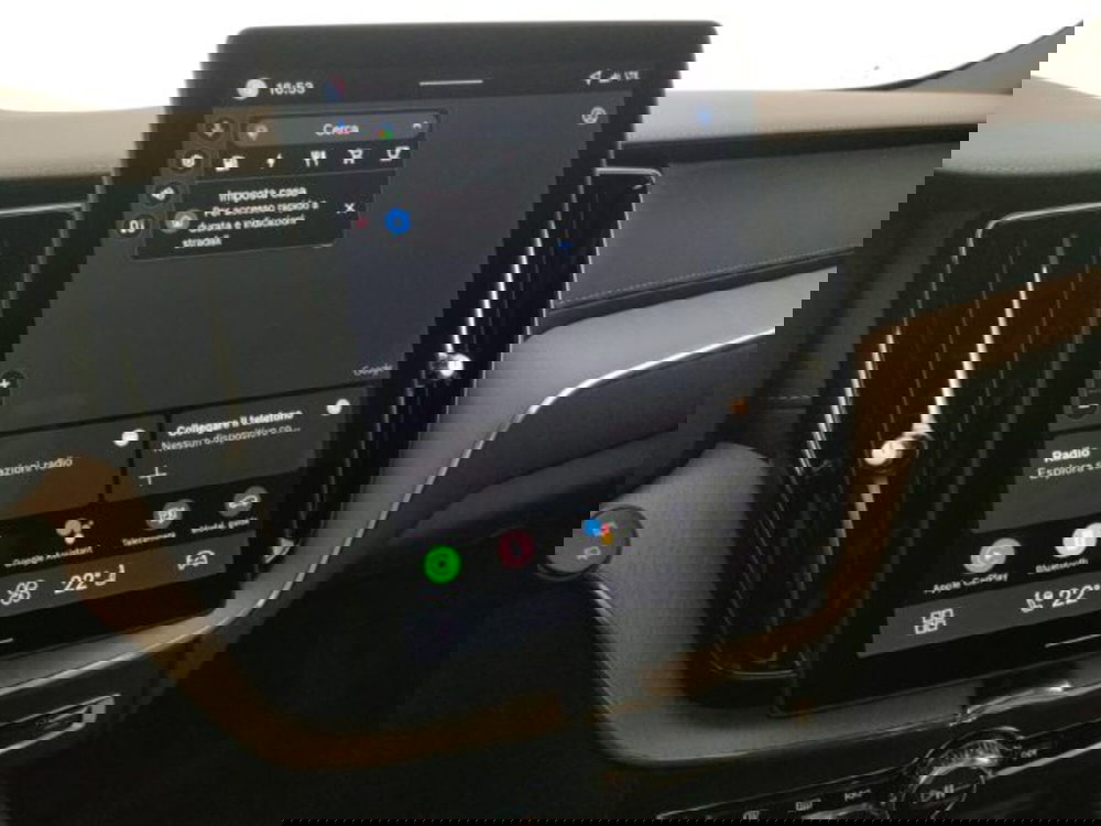 Volvo XC60 nuova a Modena (18)