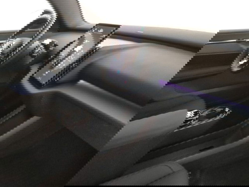 Volvo EX30 Cross Country usata a Modena (11)