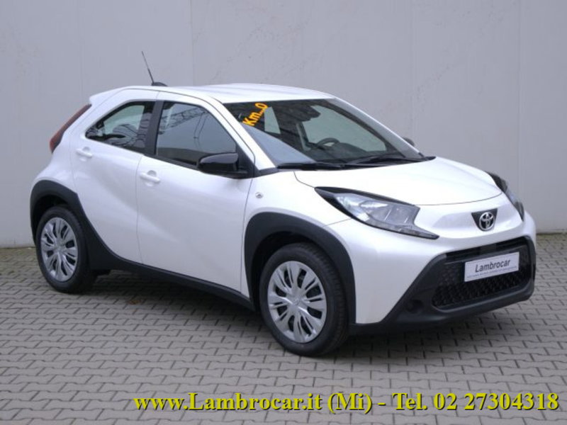 Toyota Aygo X nuova a Milano