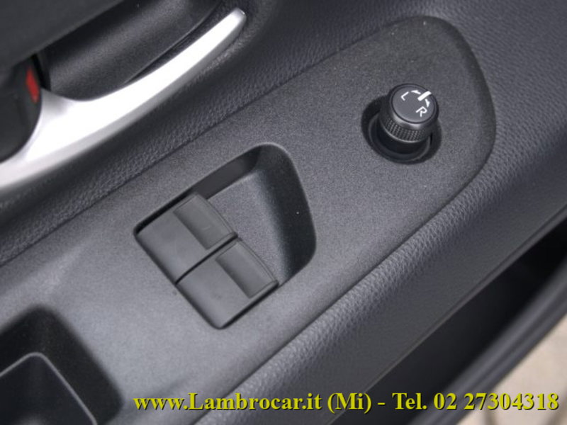 Toyota Aygo X nuova a Milano (11)