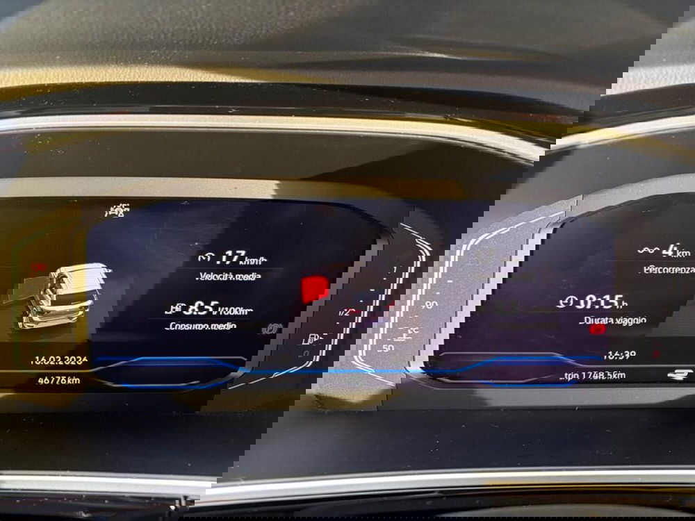 Volkswagen T-Roc usata a Ravenna (13)