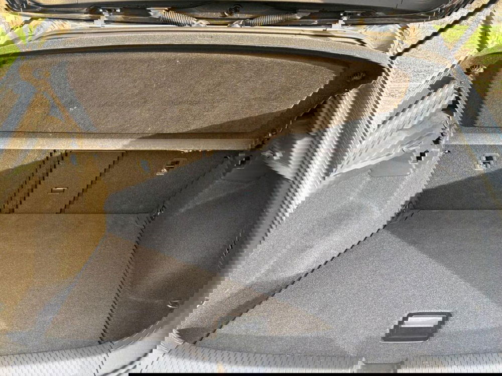 Volkswagen T-Roc usata a Ravenna (9)