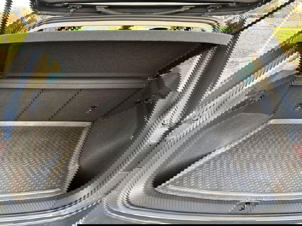 Volkswagen Tiguan usata a Ravenna (8)