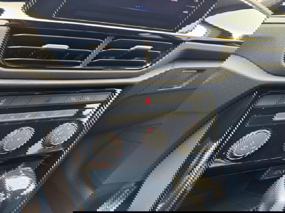 Volkswagen T-Roc usata a Ravenna (15)