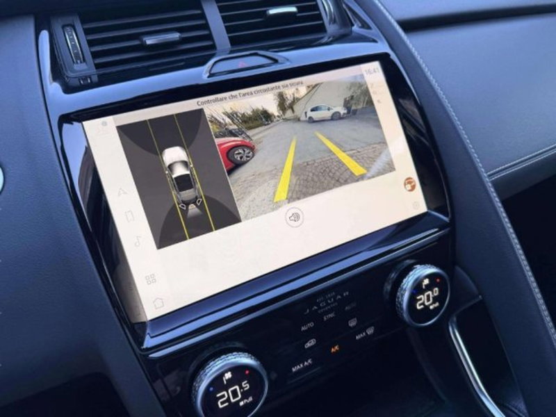 Jaguar E-Pace usata a Siena (13)