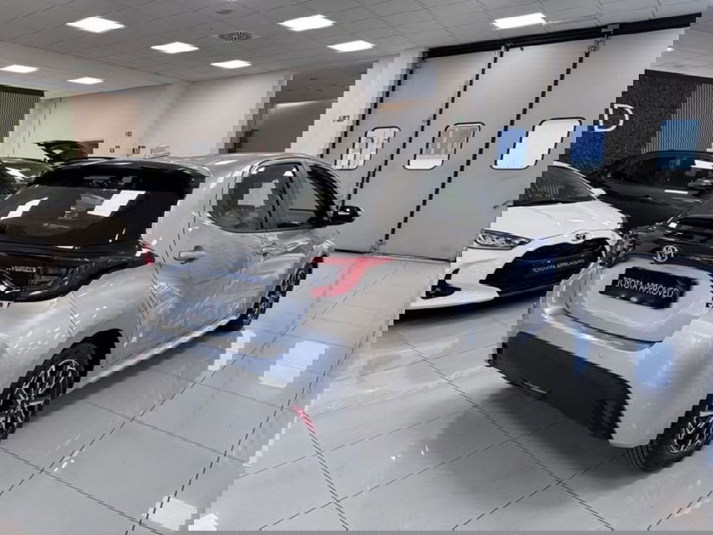 Toyota Yaris usata a Prato (4)