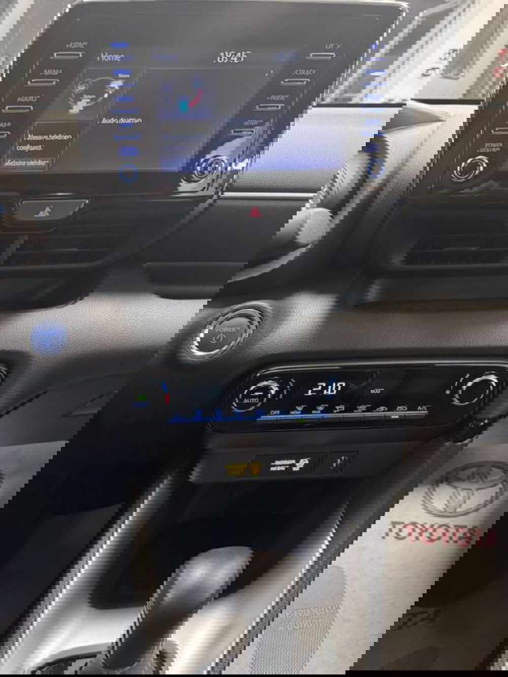 Toyota Yaris usata a Prato (12)