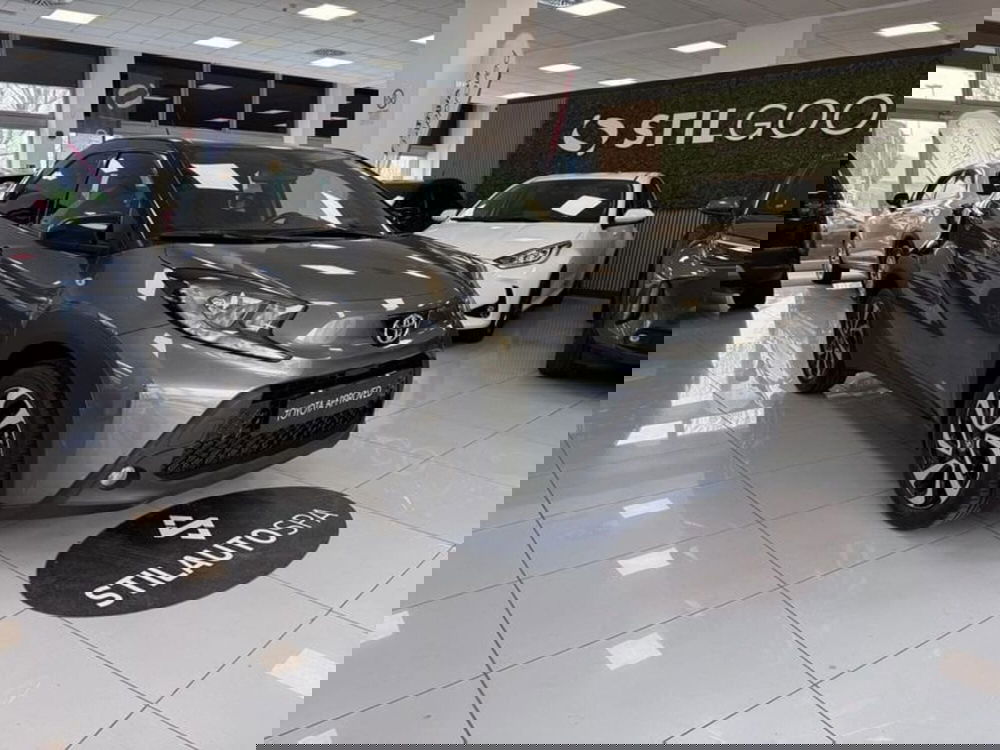 Toyota Aygo X usata a Prato (3)