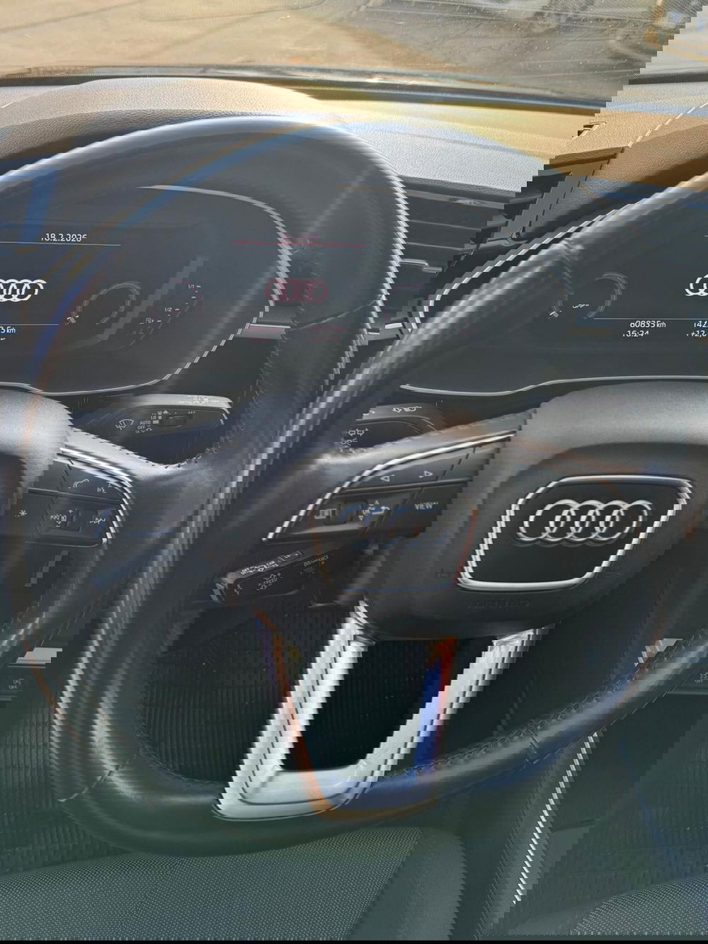 Audi Q3 Sportback usata a Cosenza (11)