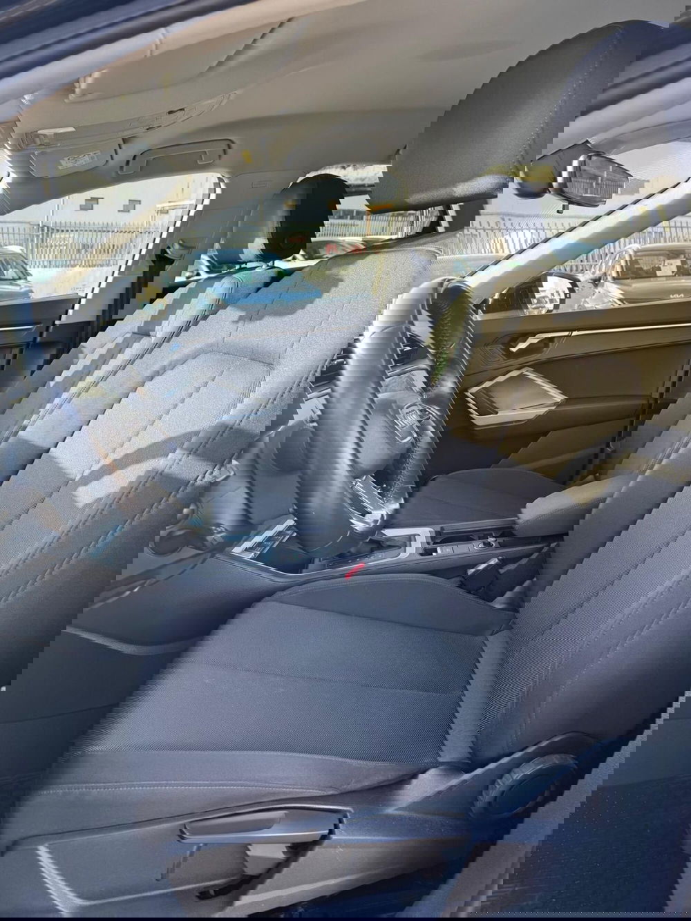 Audi Q3 Sportback usata a Cosenza (9)