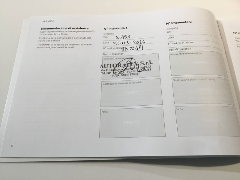 Volvo XC40 usata a Napoli (17)