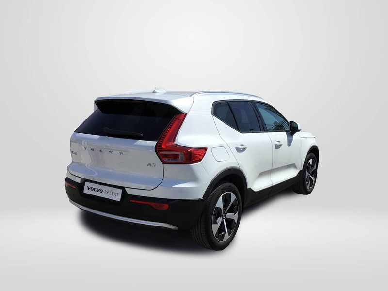 Volvo XC40 usata a Napoli (2)