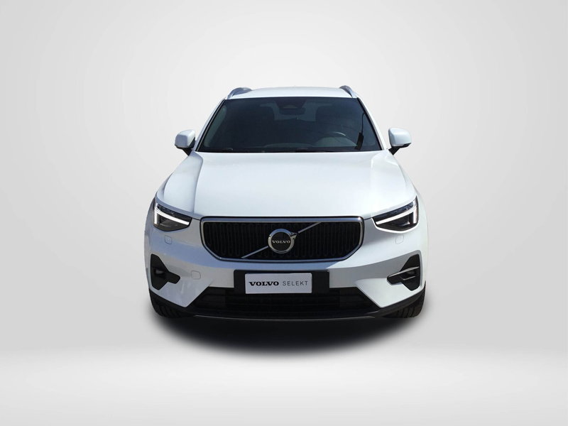 Volvo XC40 usata a Napoli (3)