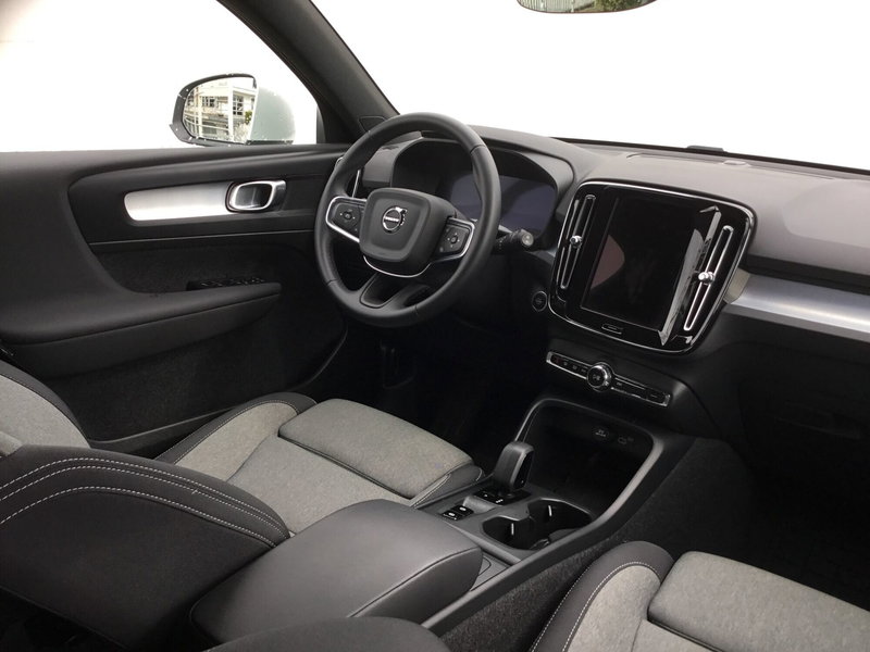 Volvo XC40 usata a Napoli (6)