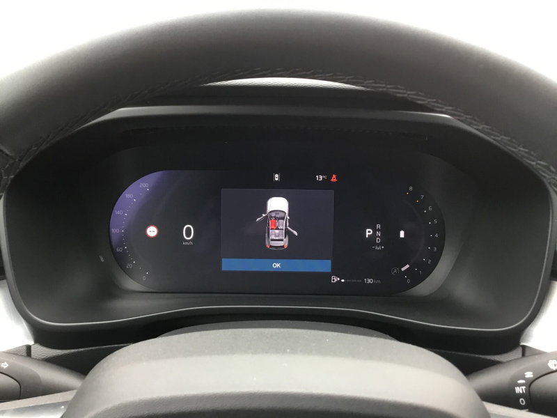 Volvo XC40 usata a Napoli (9)