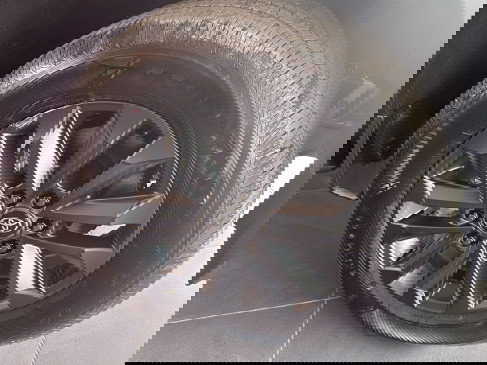 Toyota Land Cruiser nuova a Piacenza (5)