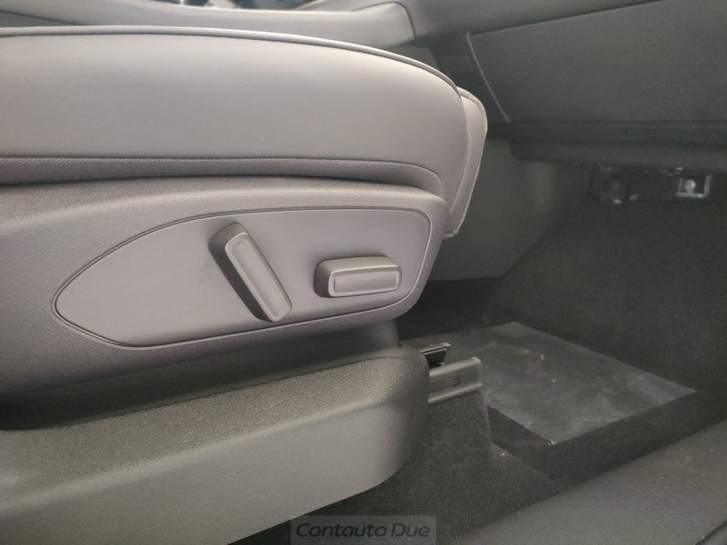 Leapmotor C10 nuova a Caserta (17)