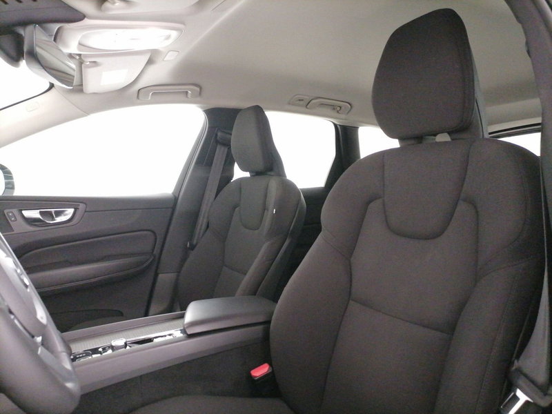 Volvo XC60 usata a Roma (12)