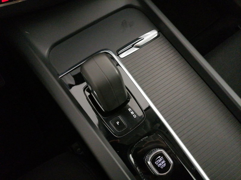 Volvo XC60 usata a Roma (13)