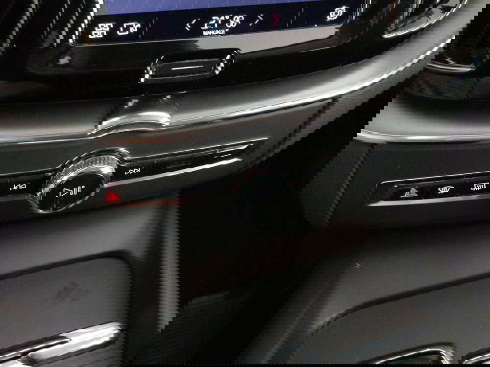 Volvo XC60 usata a Roma (14)