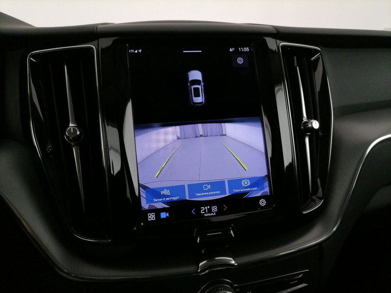 Volvo XC60 usata a Roma (16)