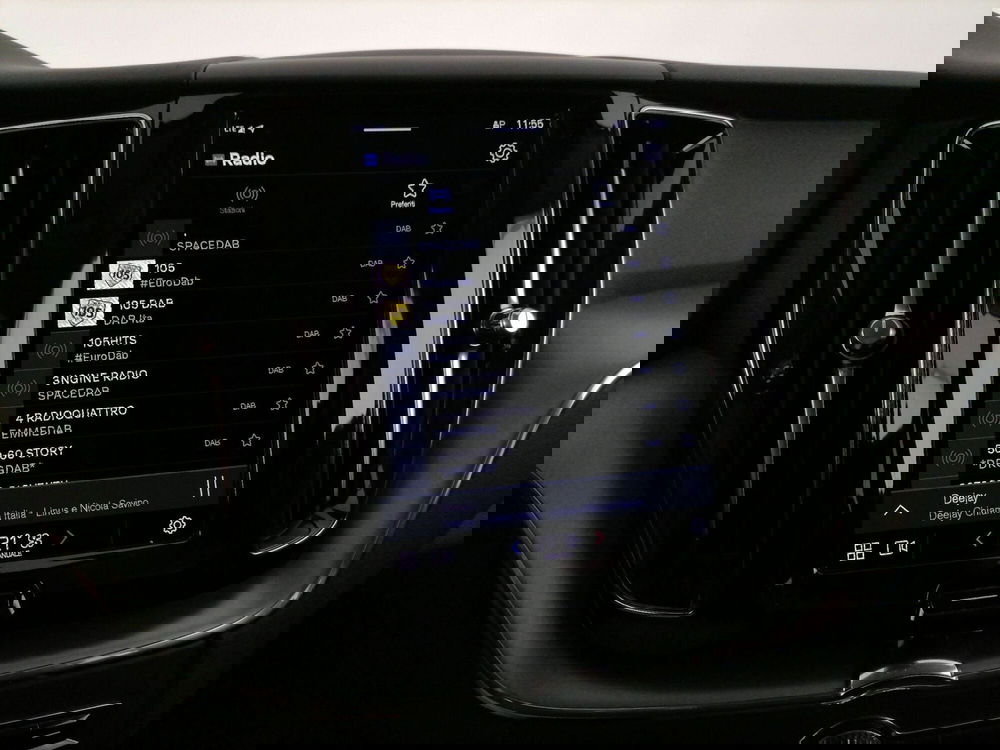 Volvo XC60 usata a Roma (17)