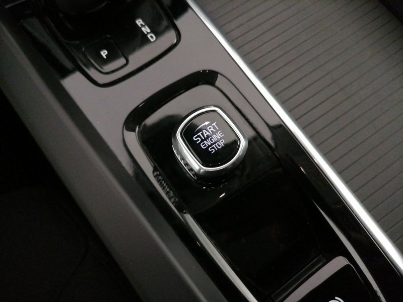 Volvo XC60 usata a Roma (19)