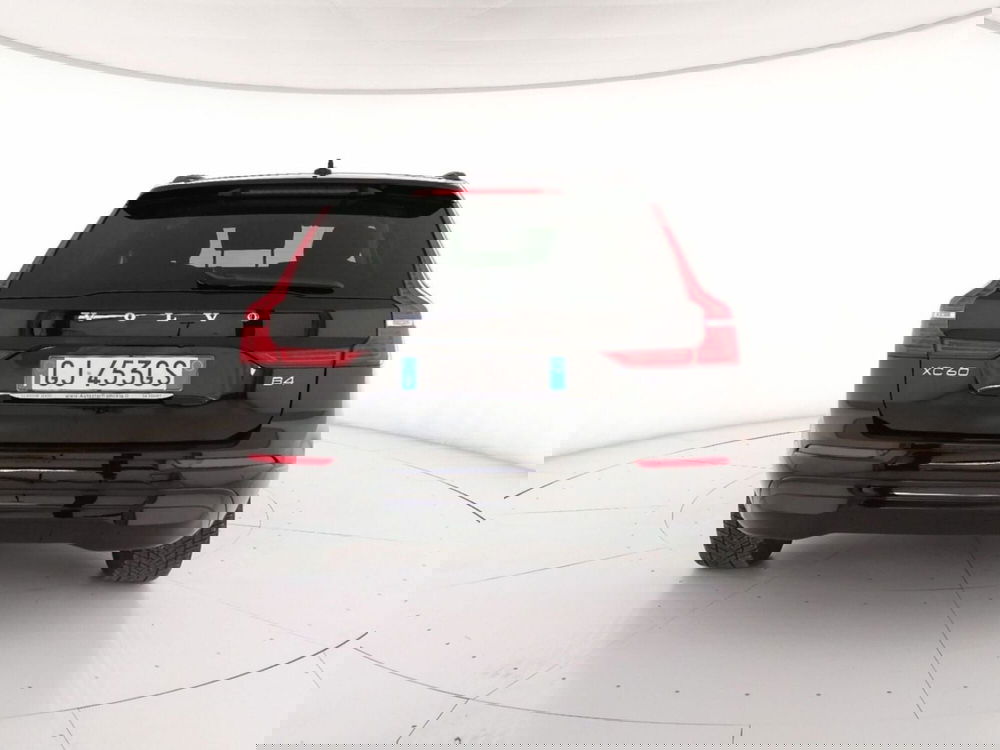 Volvo XC60 usata a Roma (4)