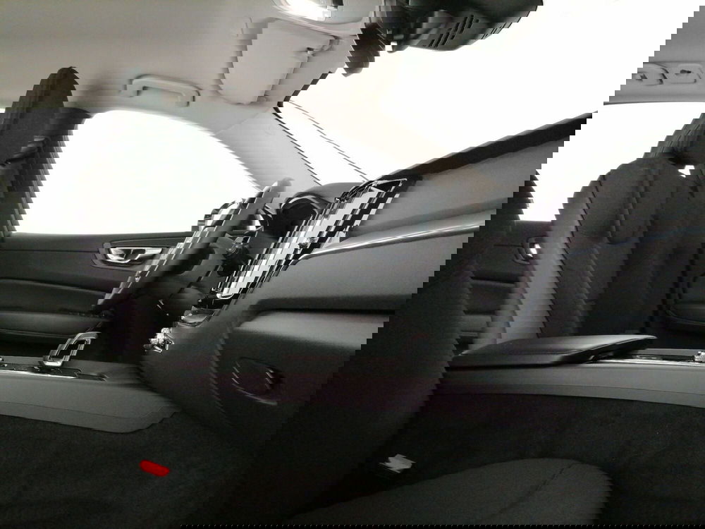 Volvo XC60 usata a Roma (6)