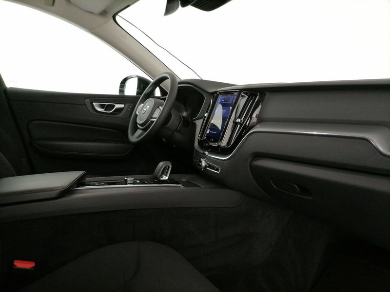 Volvo XC60 usata a Roma (7)