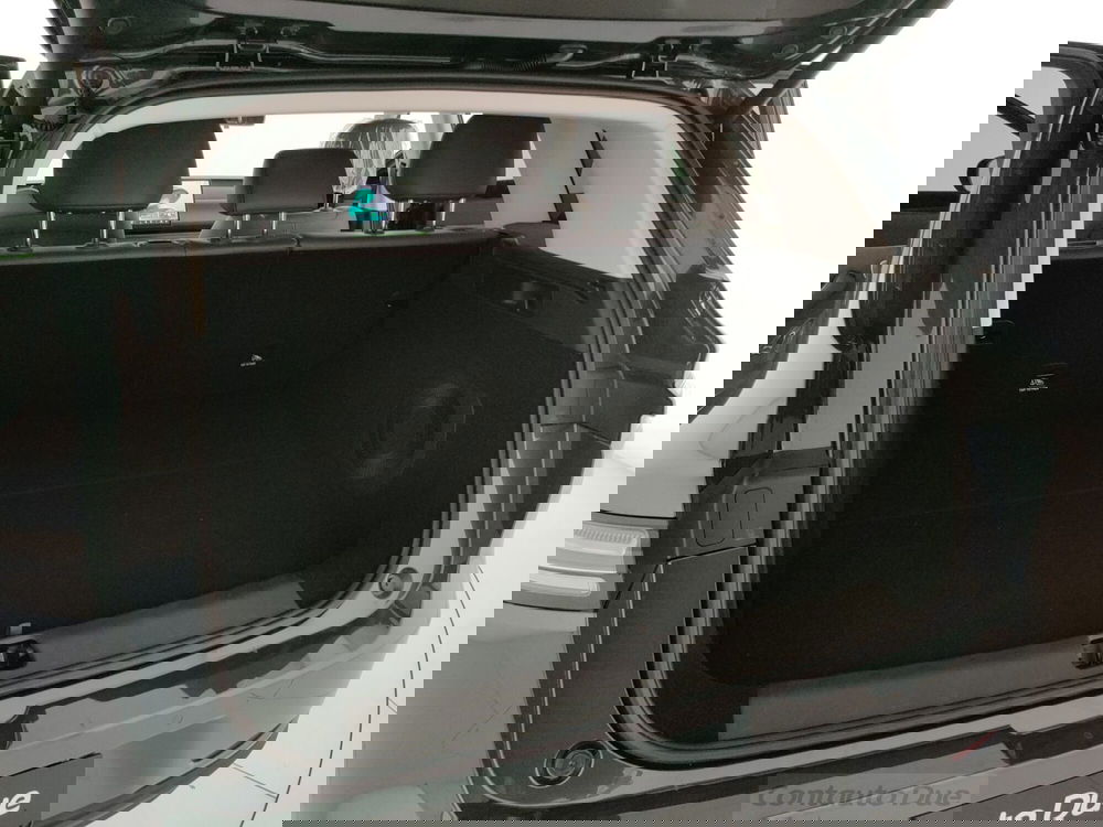 Leapmotor C10 nuova a Caserta (8)