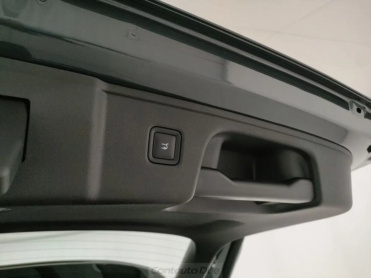 Leapmotor C10 nuova a Caserta (9)