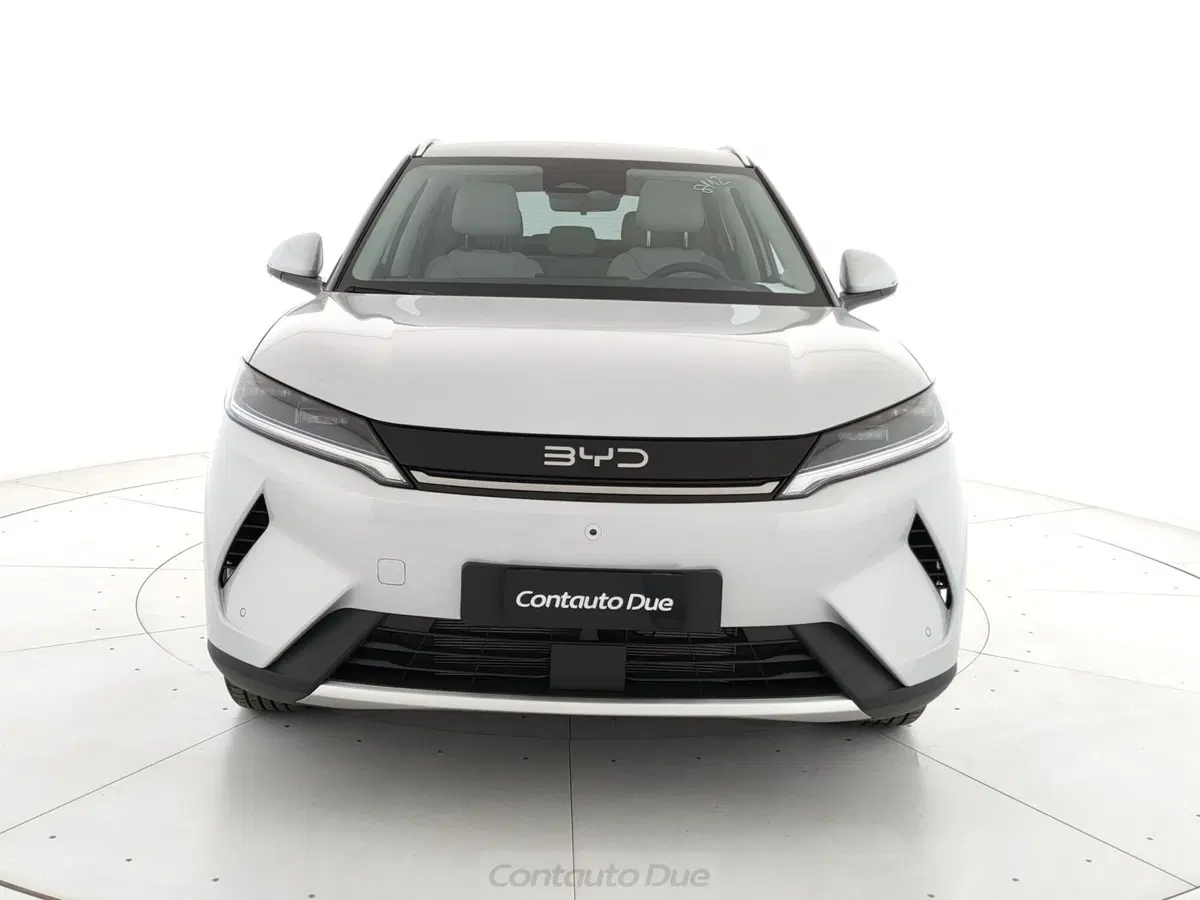 Byd Atto 2 DM-i nuova a Caserta (2)