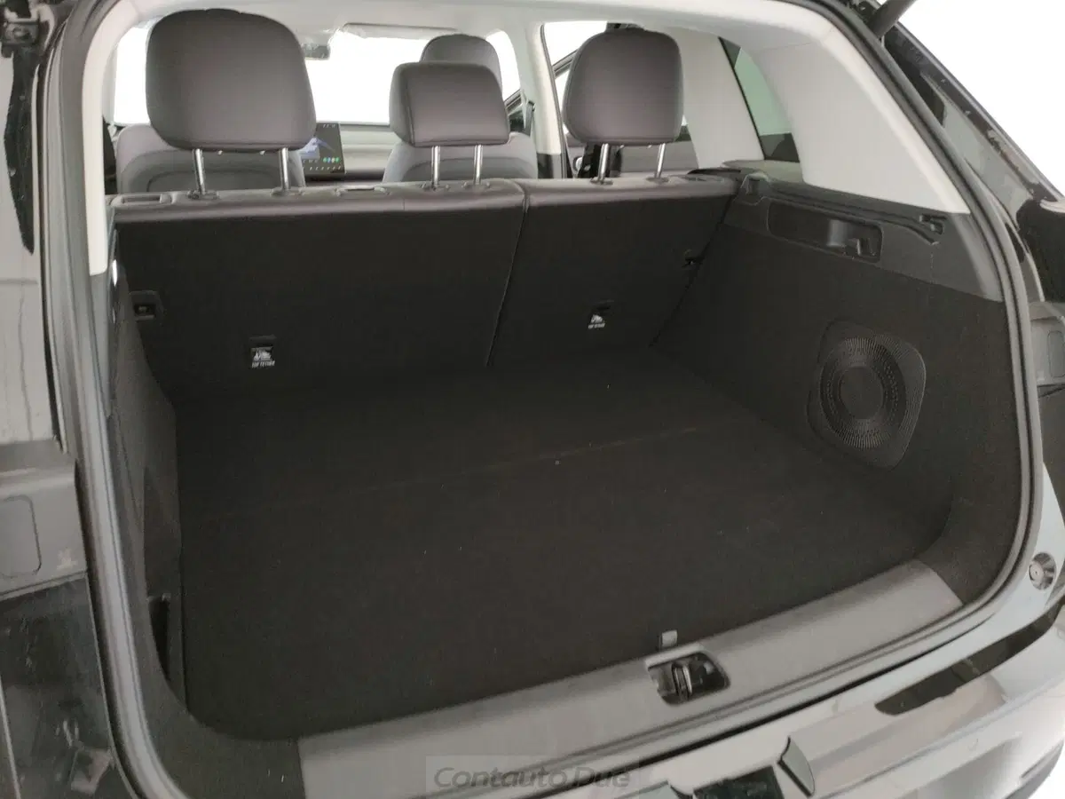 Leapmotor C10 nuova a Caserta (9)