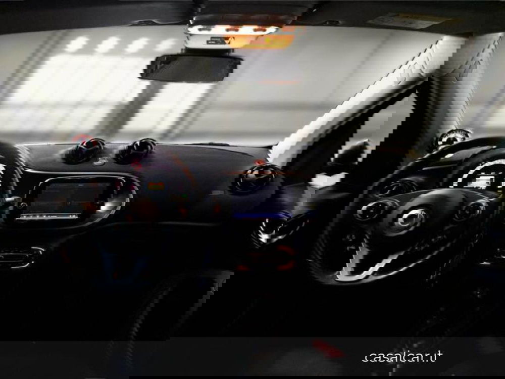 smart Fortwo usata a Salerno (9)