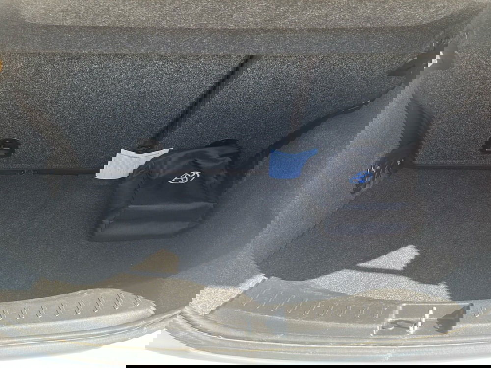 Lancia Ypsilon usata a Ragusa (6)