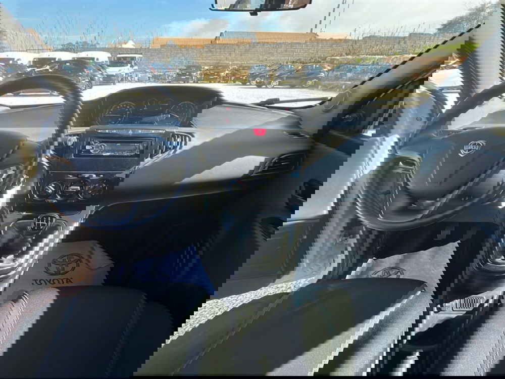 Lancia Ypsilon usata a Ragusa (9)