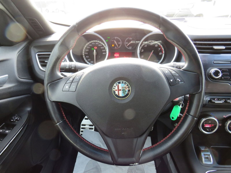 Alfa Romeo Giulietta usata a Monza e Brianza (10)