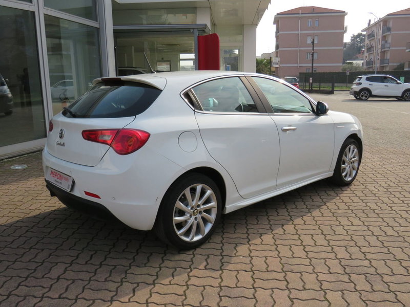 Alfa Romeo Giulietta usata a Monza e Brianza (3)