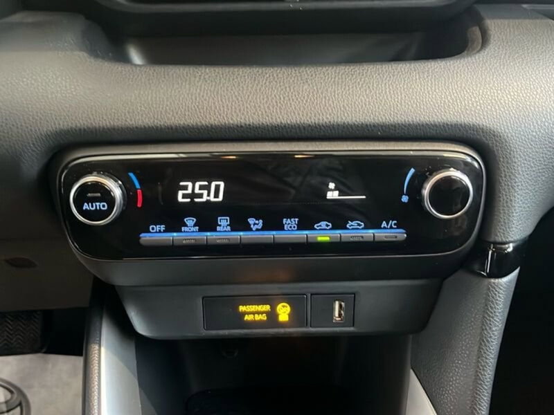 Toyota Yaris usata a Vicenza (15)