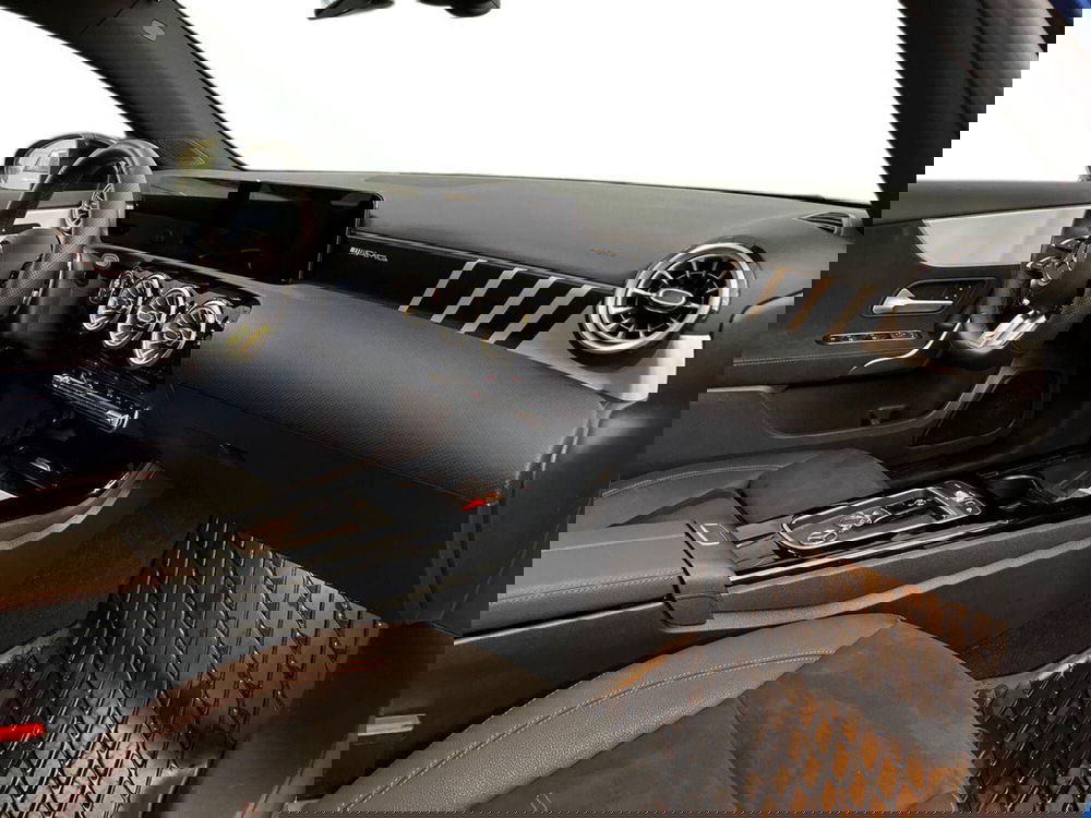 Mercedes-Benz Classe A usata a Bari (9)